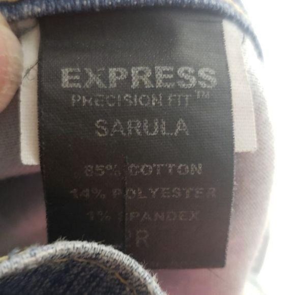 Express 2 R Sarula Precision Fit Flare‎ Jeans - Picture 8 of 8